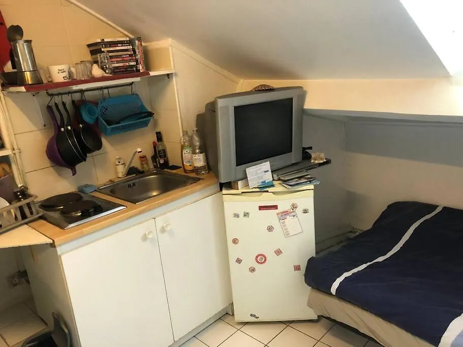 Confortable Studio,Paris 14 Eme location